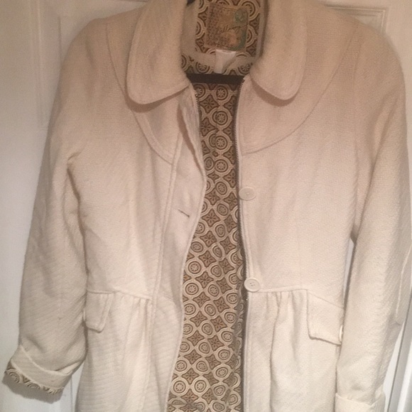Beige Jacket - Picture 5 of 5